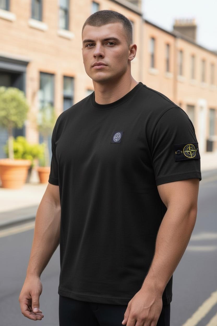 Stone Island-ის შავი მაისური