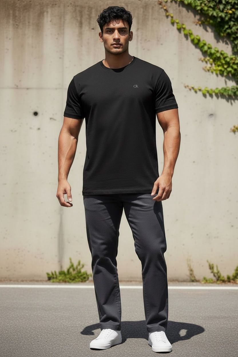 Calvin Klein Black T-Shirt