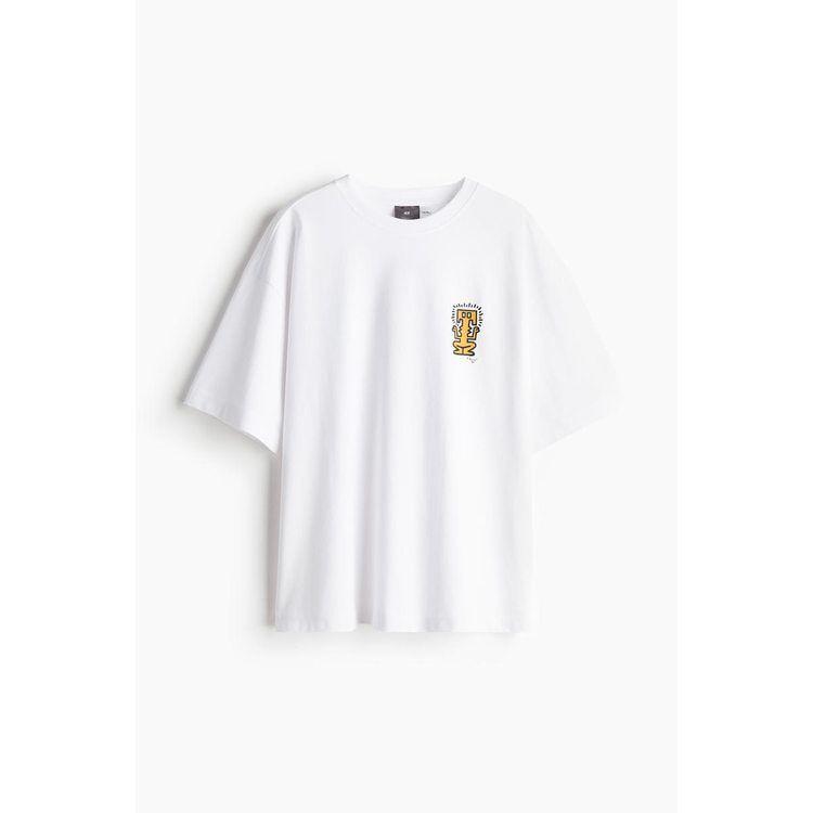 HM white t-shirt