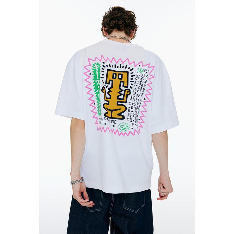 HM white t-shirt