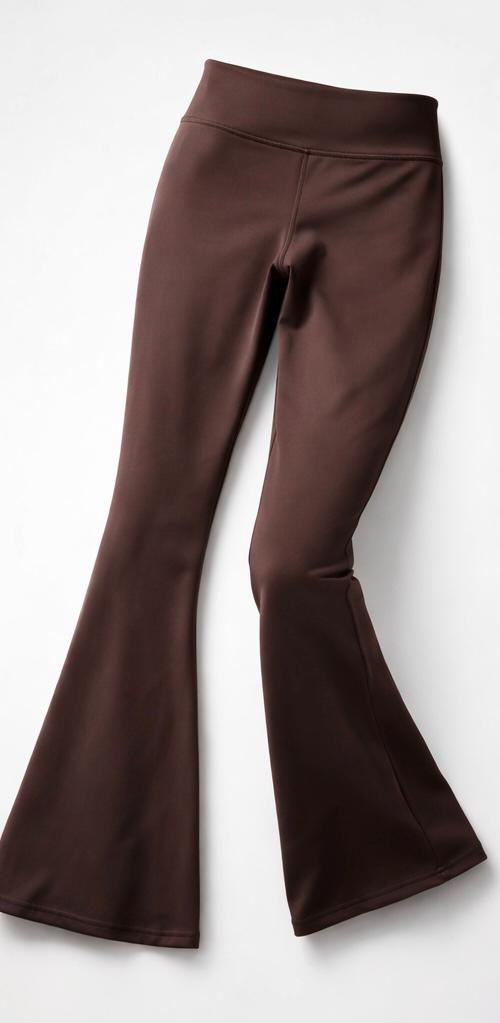 OYSHO-ს სპორტული შარვალი