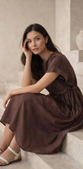 OOS-ის oversize ყავისფერი კაბა