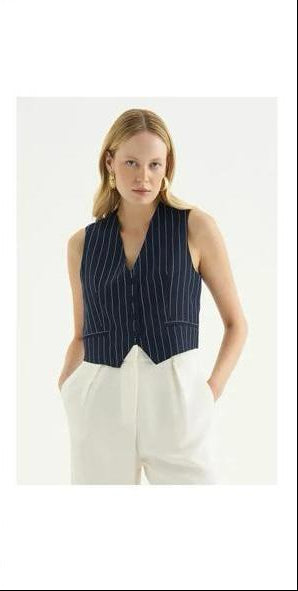 შავი ჟილეტი